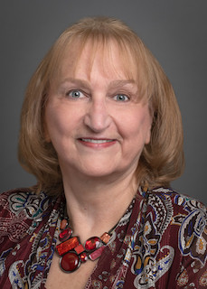 Sue Crume headshot