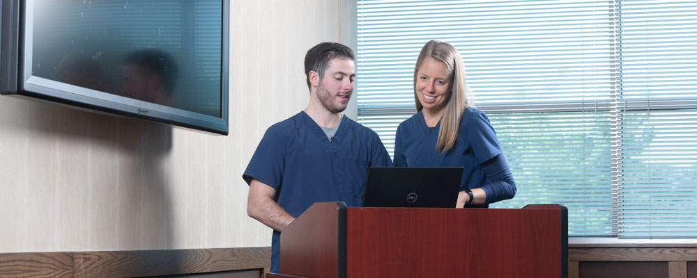 nurses at podium