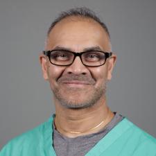 Atom Sarkar, MD headshot