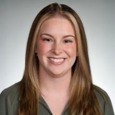 Brittany Walker, CRNP headshot