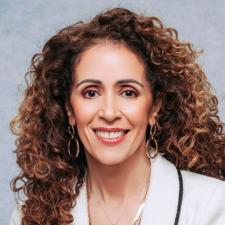 Pamela Hernandez headshot