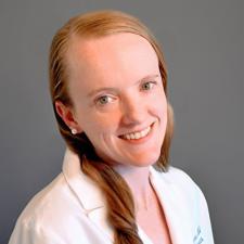 Erin K Graves MD, headshot