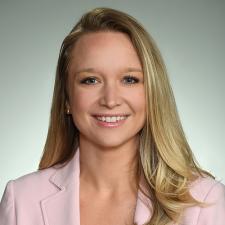 Caitlyn R Moss, MD headshot