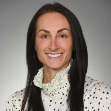 Kristen N Dooley, CRNA headshot