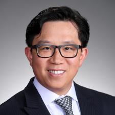 Zi L Huang, MD, headshot